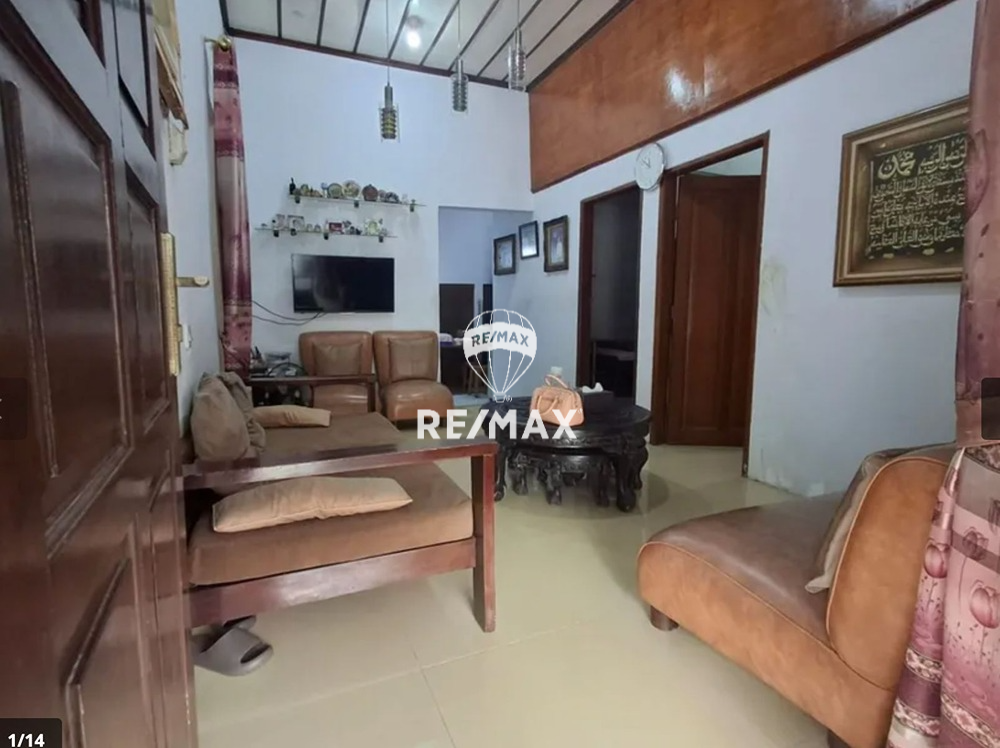 DIJUAL RUMAH LOKASI PREMIUM, AKSES MUDAH, DEKAT WISATA AIR – JL. RAYA KALIMALANG BEKASI KOTA
