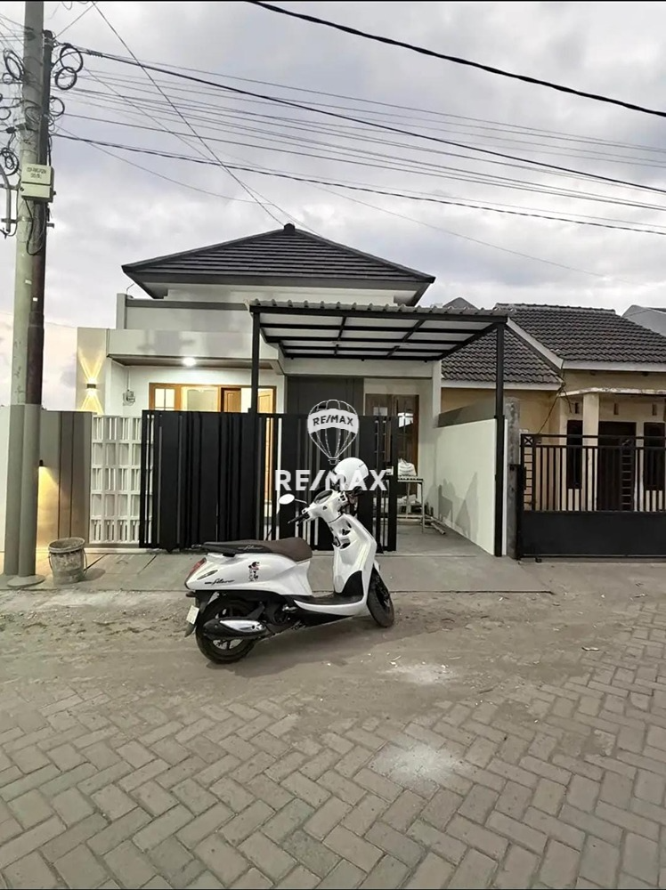 DIJUAL RUMAH MINIMALIS SIAP HUNI - SOBO BANYUWANGI