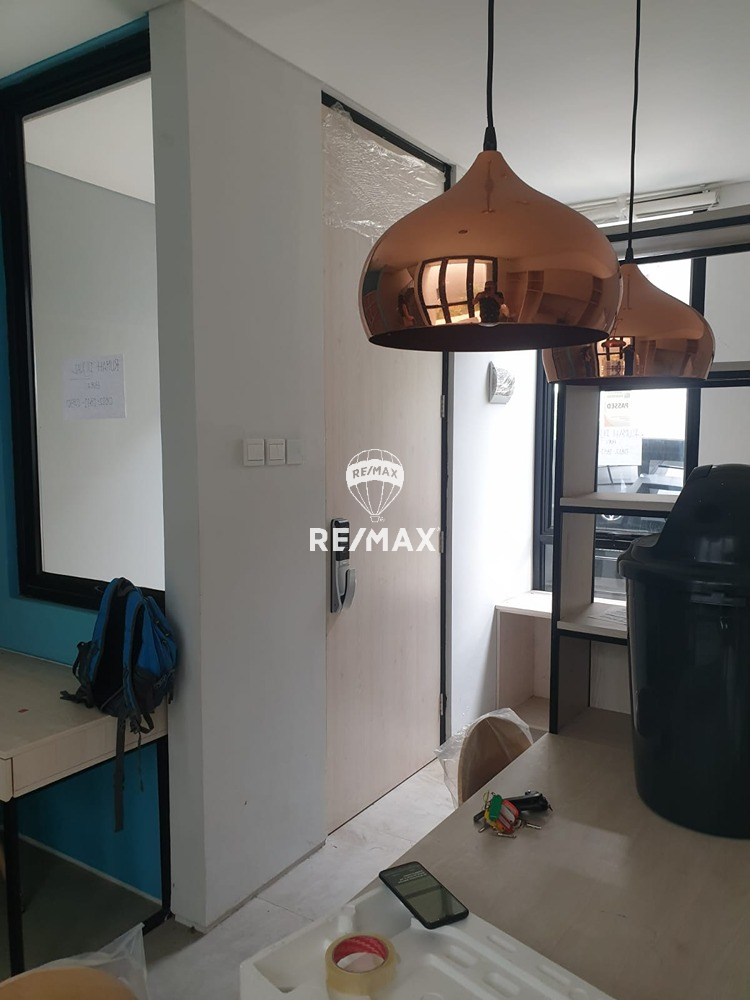 Rumah 2 Lantai di Grand Wisata Bekasi - Siap Huni